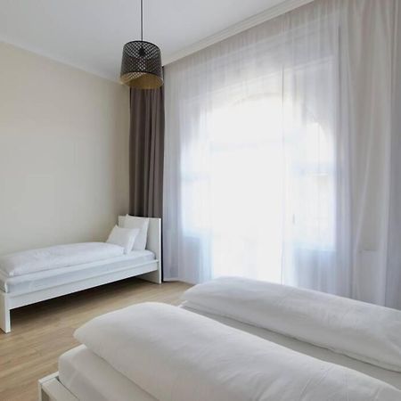 Premium Apartment By Hi5 - Astoria 4 Bedroom Budapesta Exterior foto