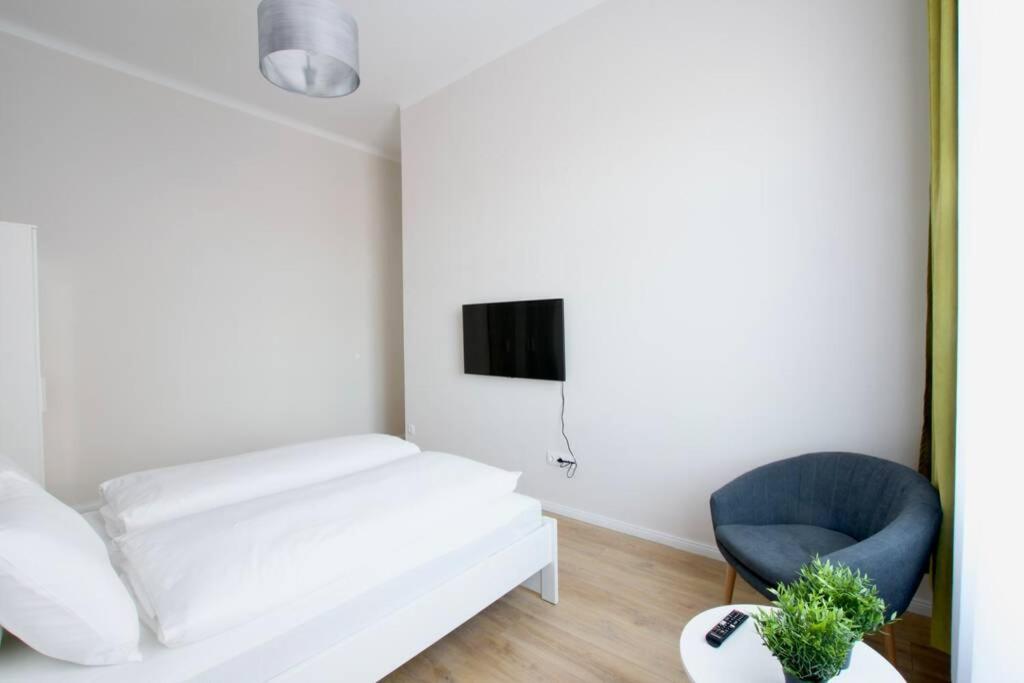 Premium Apartment By Hi5 - Astoria 4 Bedroom Budapesta Exterior foto